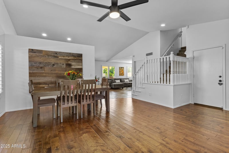 2749 Rock Wren Rd, Phoenix, AZ 85048