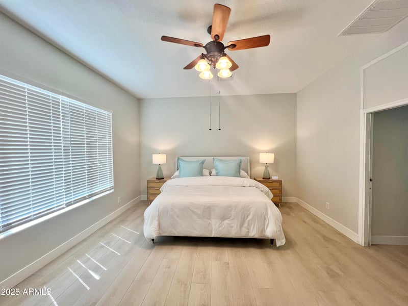 27490 Higuera Dr, Peoria, AZ 85383