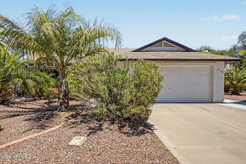275 S Cypress Ct, Chandler, AZ 85226