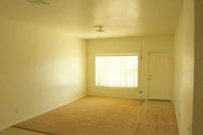 2750 E Chipman Rd, Phoenix, AZ 85040