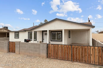 2750 Wier Ave, Phoenix, AZ 85040