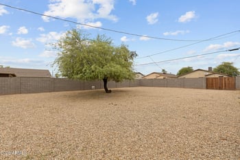 2750 Wier Ave, Phoenix, AZ 85040