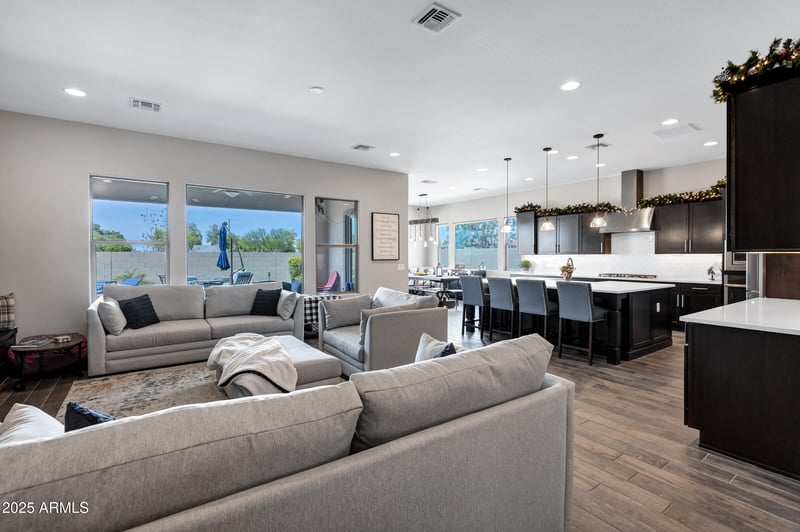 2750 Mourning Dove Ln, San Tan Valley, AZ 85140