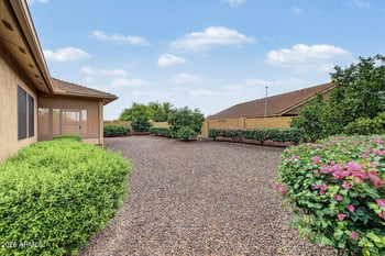 2750 S Beachwood Cir, Mesa, AZ 85209