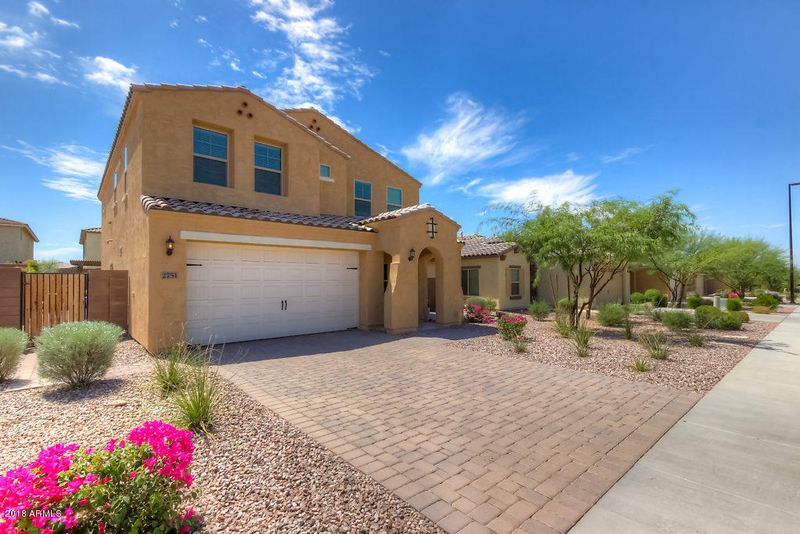 2751 E Mews Rd, Gilbert, AZ 85298