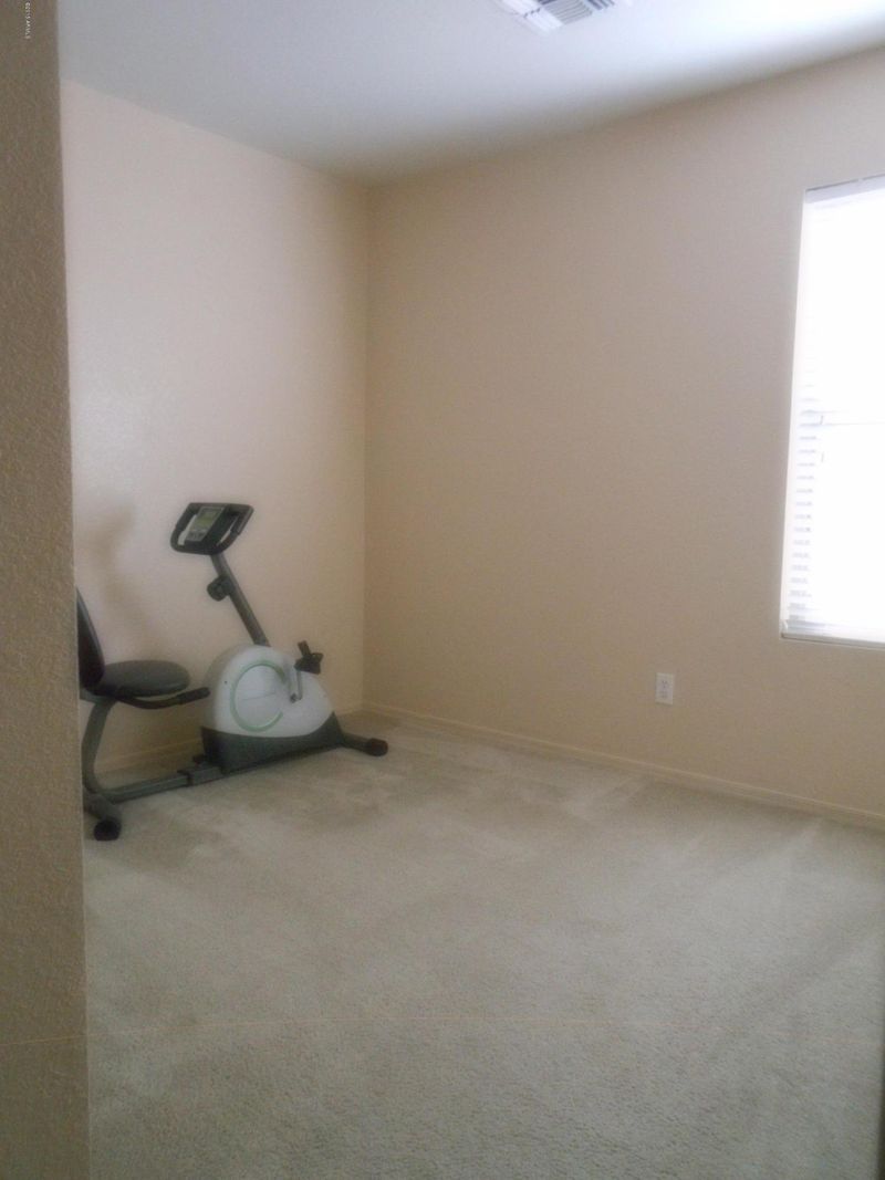 2751 S Sailors Way, Gilbert, AZ 85295
