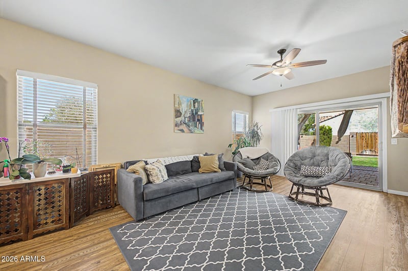27513 175th Dr, Surprise, AZ 85387