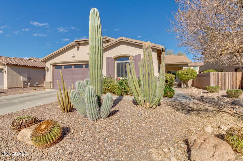 2752 E Lodgepole Dr, Gilbert, AZ 85298