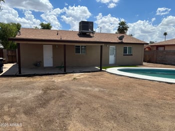 2752 Minnezona Ave, Phoenix, AZ 85017