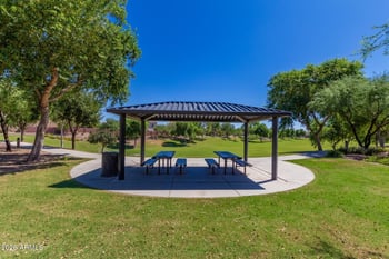 27528 175th Dr, Surprise, AZ 85387