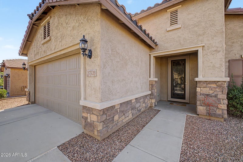 27528 175th Dr, Surprise, AZ 85387