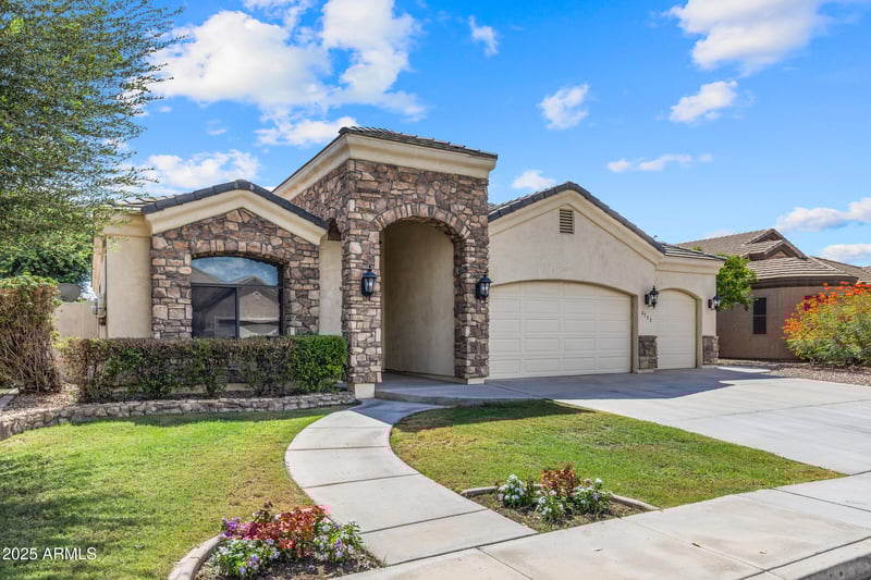 2753 Elgin St, Chandler, AZ 85225