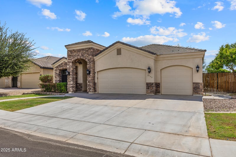 2753 Elgin St, Chandler, AZ 85225