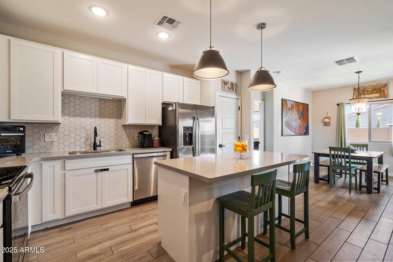 2753 Fossil Ridge Rd, Phoenix, AZ 85050