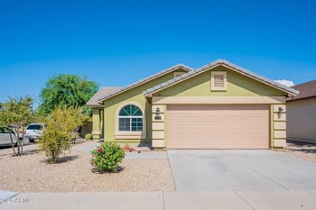 2754 Pecan Rd, Phoenix, AZ 85041
