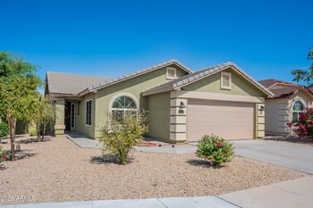 2754 Pecan Rd, Phoenix, AZ 85041