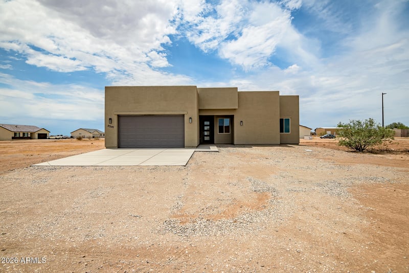 27540 N 255th Ln, Wittmann, AZ 85361