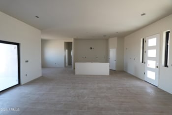 27543 255th Ln, Wittmann, AZ 85361