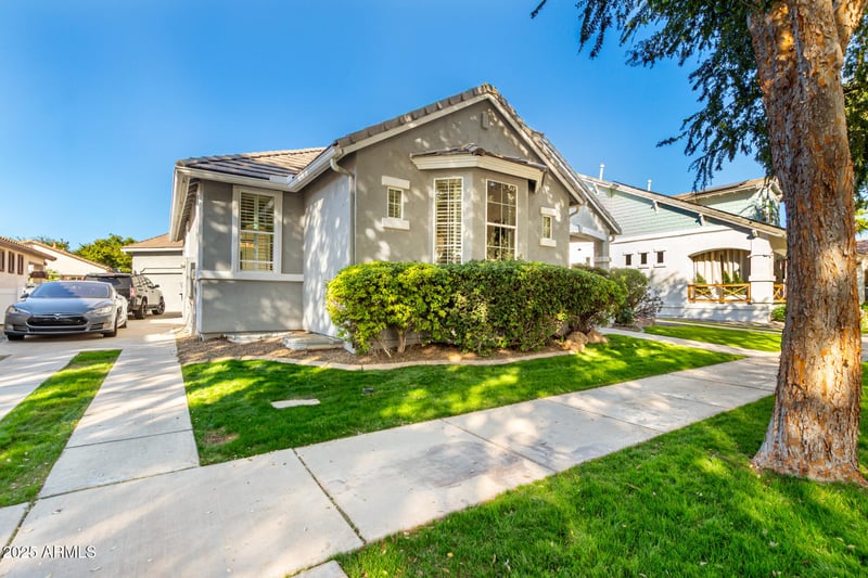 2756 Virginia St, Gilbert, AZ 85296