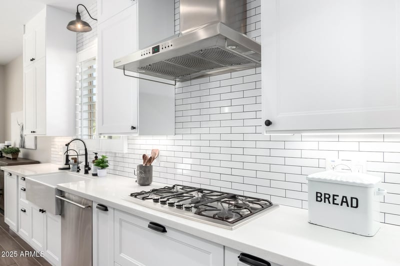 27562 99th Dr, Peoria, AZ 85383