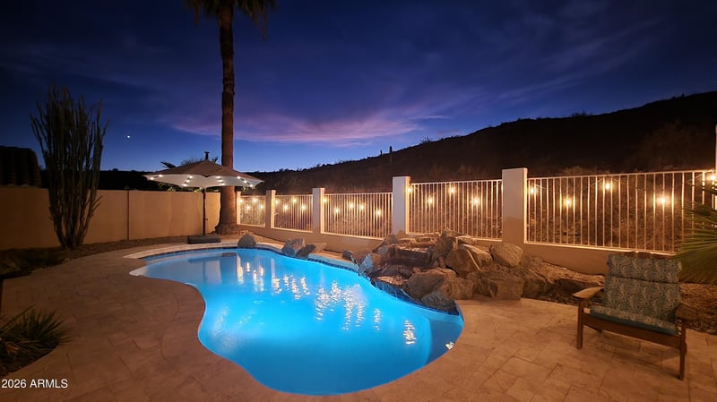 276 E Ashurst Dr, Phoenix, AZ 85048