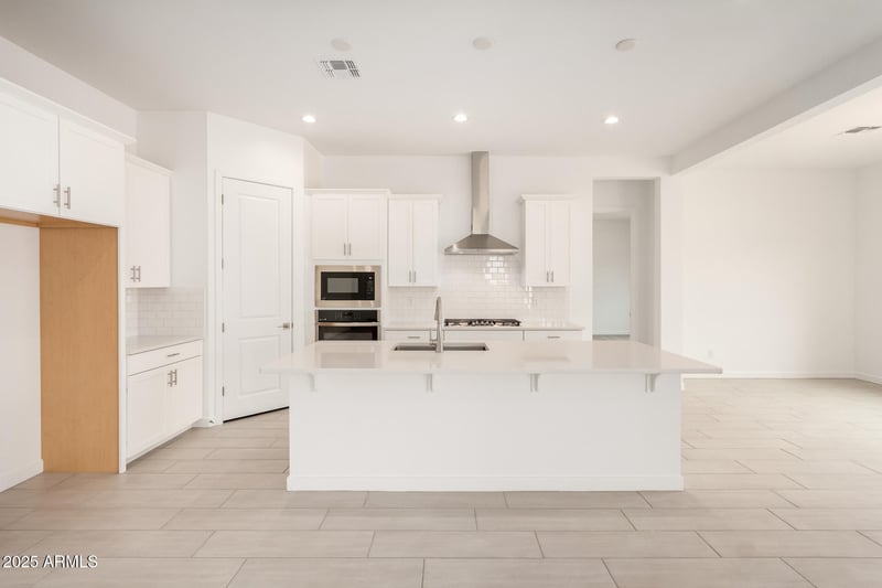 27611 176th Dr, Surprise, AZ 85387