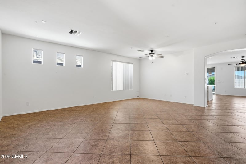 27611 N 65th Dr, Phoenix, AZ 85083