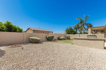 27619 65th Dr, Phoenix, AZ 85083