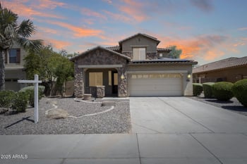 2762 Clifton Ave, Gilbert, AZ 85295
