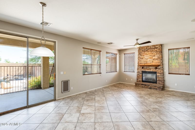 2762 Clifton Ave, Gilbert, AZ 85295