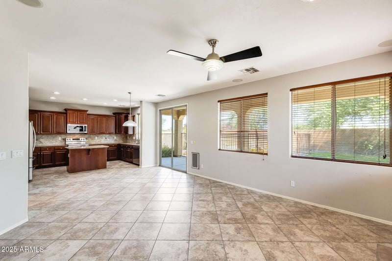 2762 Clifton Ave, Gilbert, AZ 85295