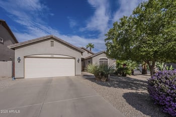 2762 Pinto Valley Rd, San Tan Valley, AZ 85143