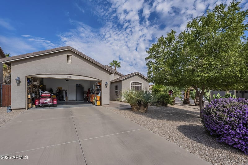 2762 Pinto Valley Rd, San Tan Valley, AZ 85143