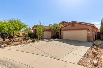 27627 65th Dr, Phoenix, AZ 85083