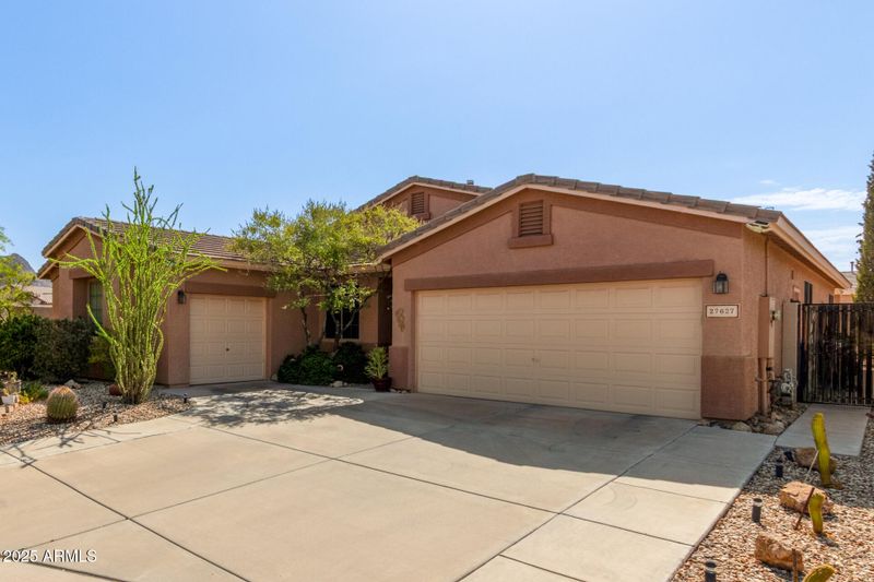 27627 N 65th Dr, Phoenix, AZ 85083