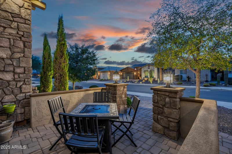 27629 102nd Ln, Peoria, AZ 85383
