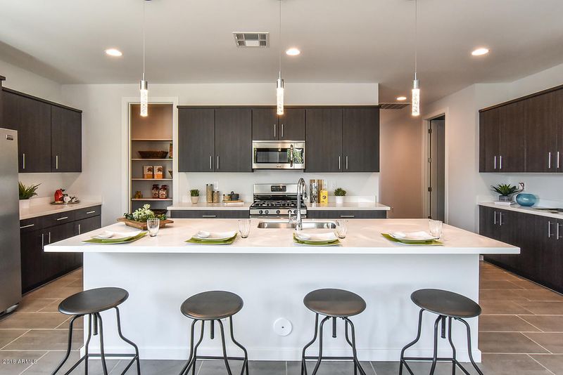 2763 E Yale St, Phoenix, AZ 85008