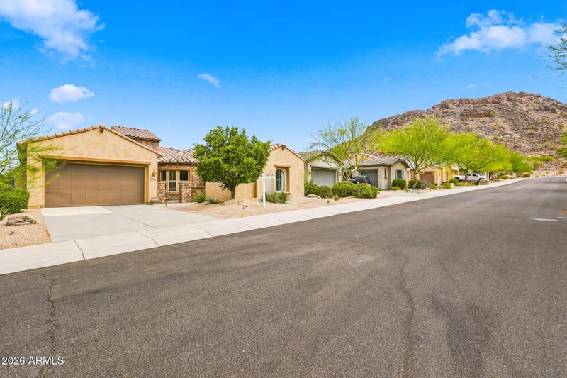 27632 N 89th Ln, Peoria, AZ 85383