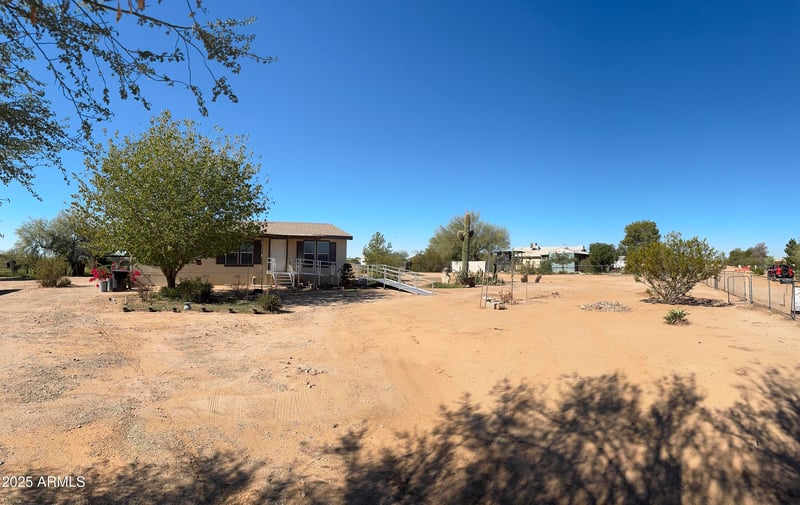 27642 Denver Hill Dr, Wittmann, AZ 85361