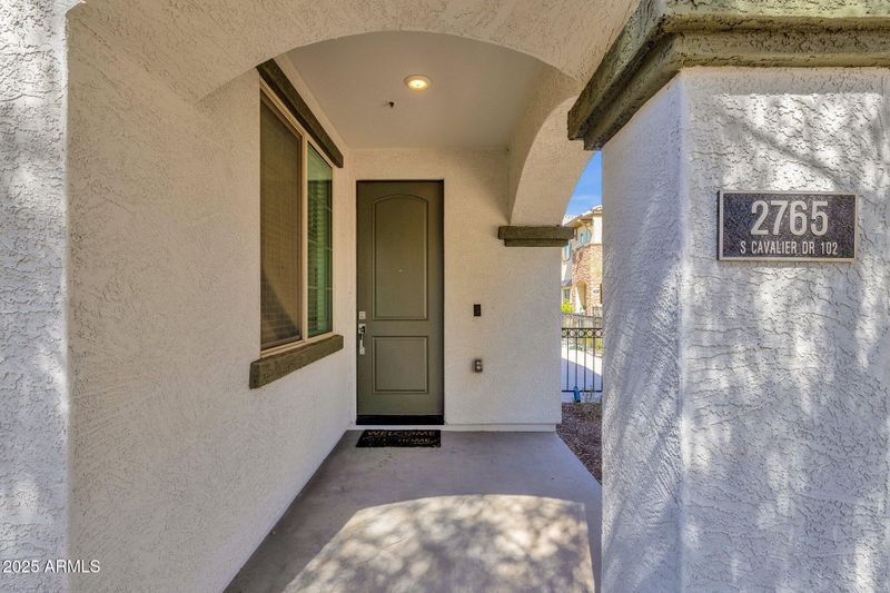 2765 S Cavalier Dr #102, Gilbert, AZ 85295