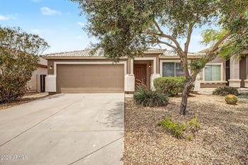 2766 Cowboy Cove Trl, San Tan Valley, AZ 85143