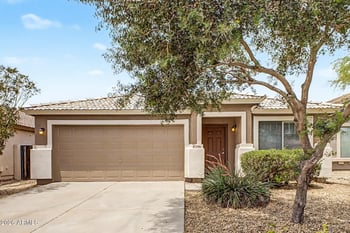 2766 Cowboy Cove Trl, San Tan Valley, AZ 85143