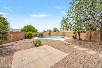 2766 Cowboy Cove Trl, San Tan Valley, AZ 85143