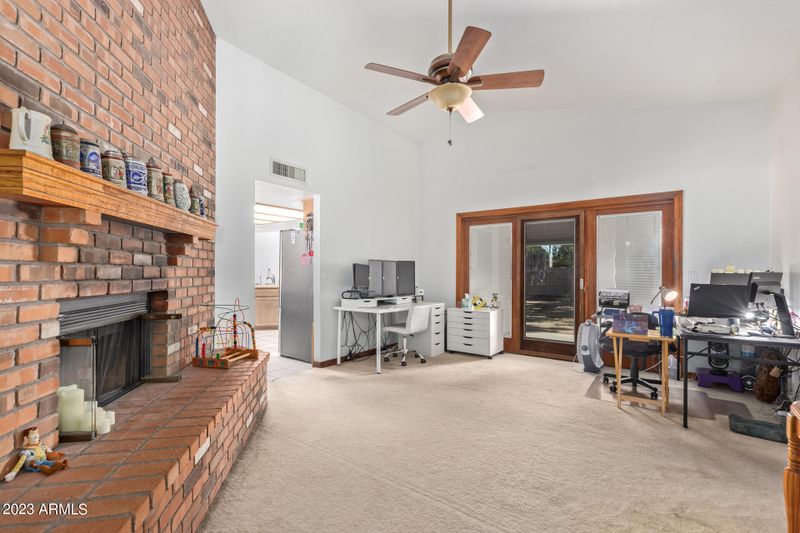 2766 E El Moro Ave, Mesa, AZ 85204