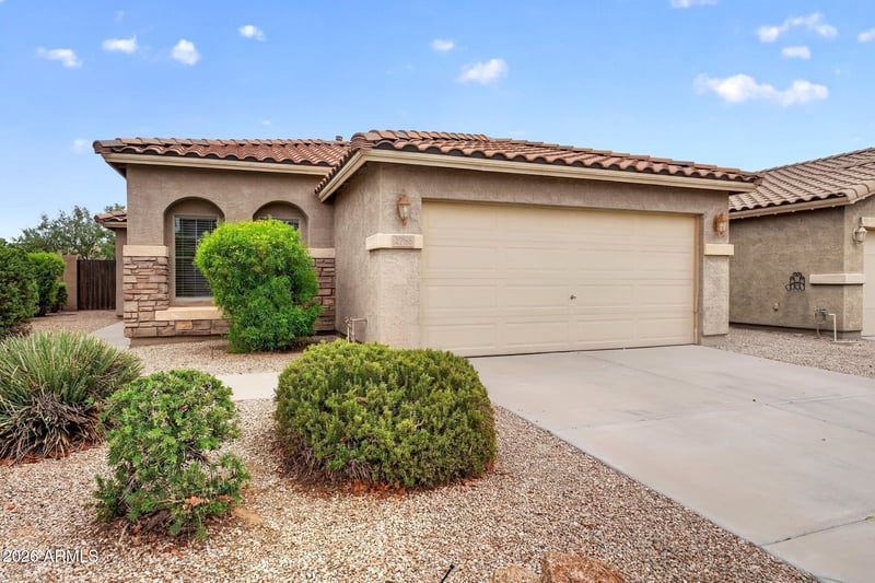 2766 Mira Dr, San Tan Valley, AZ 85144