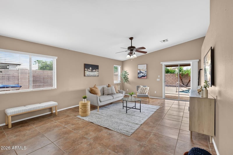 2766 Mira Dr, San Tan Valley, AZ 85144
