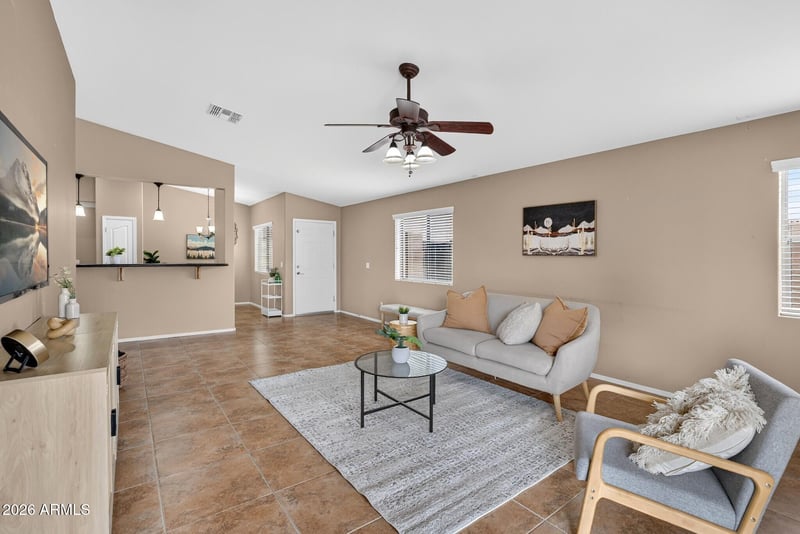 2766 W Mira Dr, San Tan Valley, AZ 85144