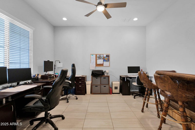 27667 Mohawk Ln, Buckeye, AZ 85396