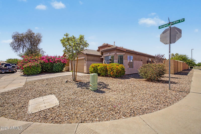 2768 Jasper Butte Dr, San Tan Valley, AZ 85144