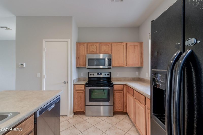 2769 E Morenci Rd, San Tan Valley, AZ 85143